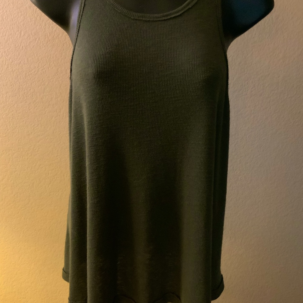 Free People Ribbed Knit Tank Top. Olive color size M